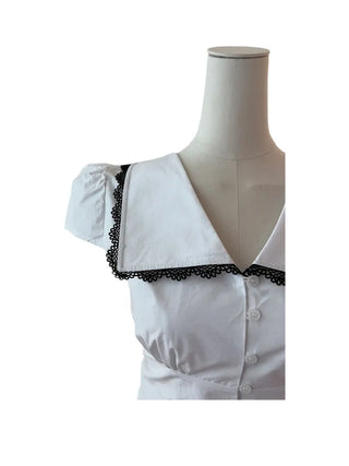 Solar big kara lace shirring short-sleeved blouse