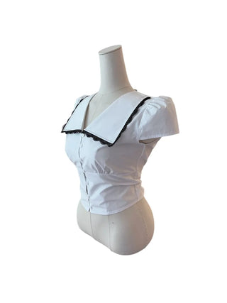 Solar big kara lace shirring short-sleeved blouse