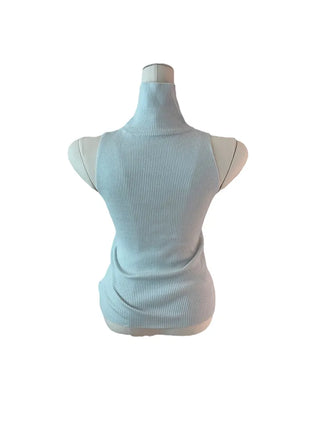 Slender center deep turtleneck halter top