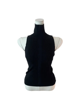 Slender center deep turtleneck halter top