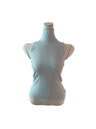 Slender center deep turtleneck halter top