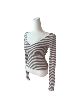 Nori Dangara Backless Strap Long Sleeve T