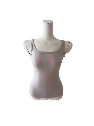 Moi U-neck sleeveless Moi U-neck Nashi