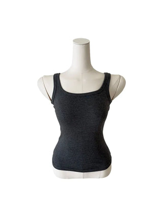 Moi U-neck sleeveless Moi U-neck Nashi