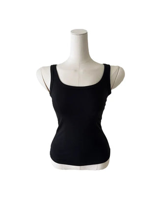 Moi U-neck sleeveless Moi U-neck Nashi