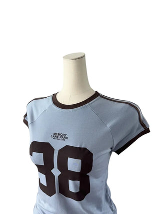 38 Printed Cropped Raglan Short-Sleeved T