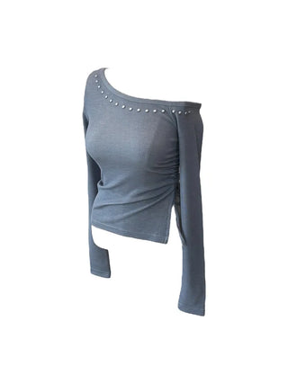 Anka stud off-shoulder T