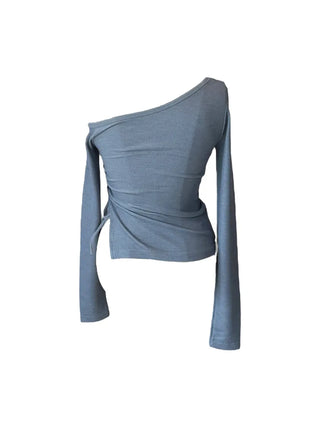 Anka stud off-shoulder T