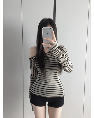 Loran Stripe Shoulder T