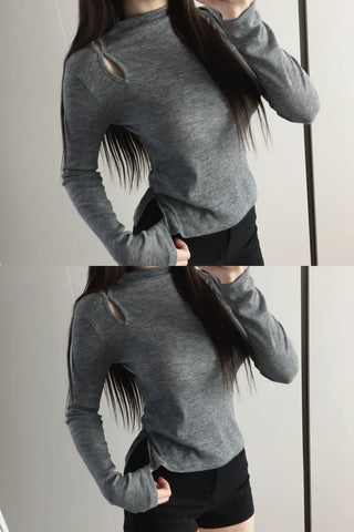 Multicolor Shoulder Slit Half Turtleneck Knit