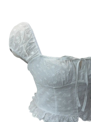 Princess punching frill blouse