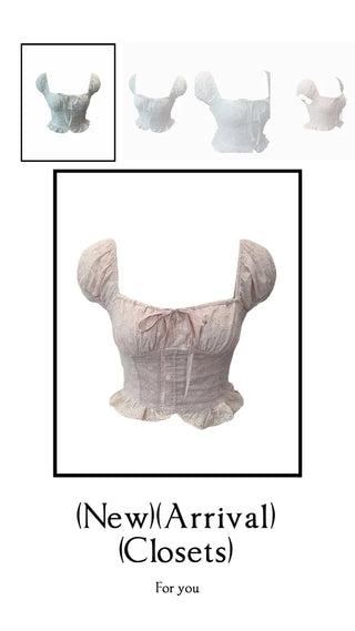 Princess punching frill blouse