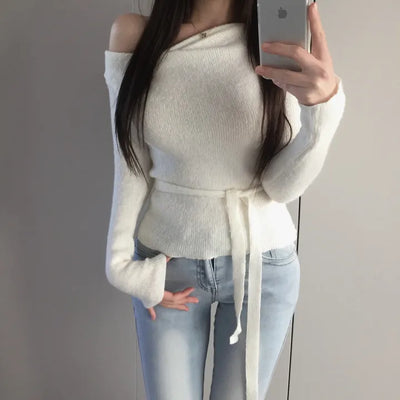 Nero wool belt knit blouse T