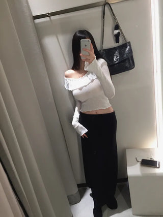 frill off-shoulder tee