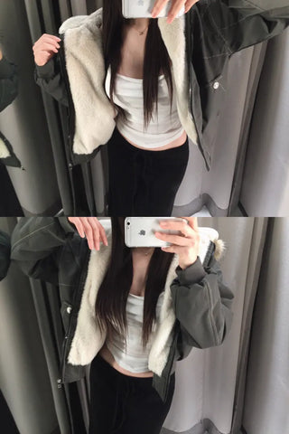 Vane hooded fur button jacket