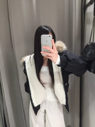 Vane hooded fur button jacket