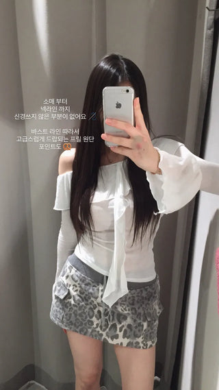 Kiara Frill Wave Off-Shoulder T