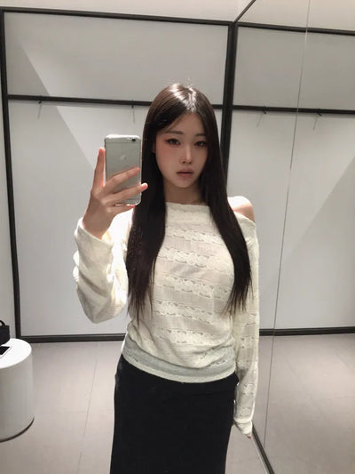Lomelo embroidered off-shoulder top