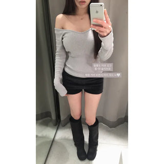 Kane Ballet Core Off-Shoulder T