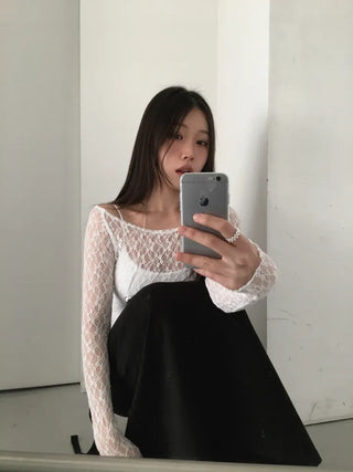 Mina Flower Lace See-Through T