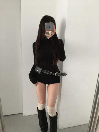 Skim high neck zip-up