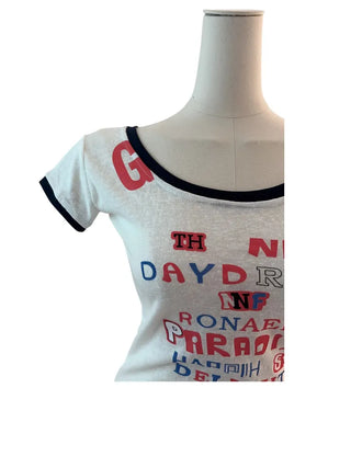 Your slim cartoon lettering short-sleeved T