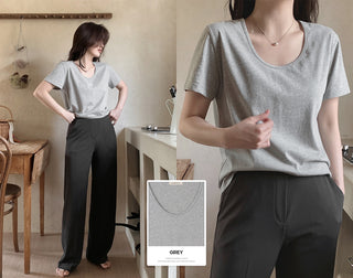 U-neck T-shirt - 7 colors