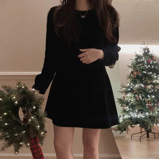 Black velvet flared dress - 2 sizes