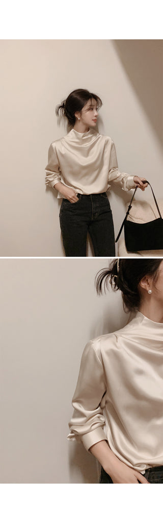 Mock neck blouse - 2 colors