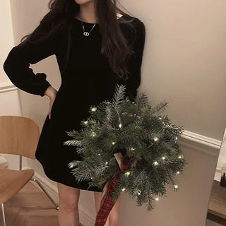 Black velvet flared dress - 2 sizes