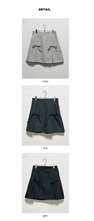 Back elastic ribbon mini skirt