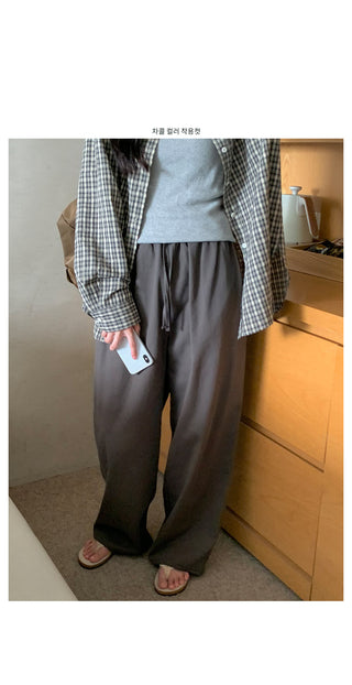 Clean cotton elastic waist pants