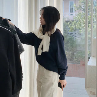 Fleece-lined sweatshirt