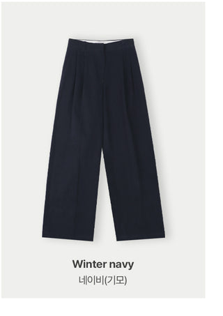 Wide cotton slacks with pleats