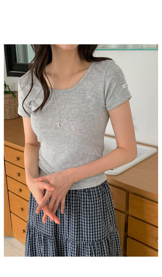 Checked flared long skirt