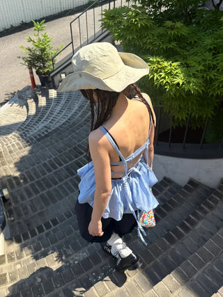 elly frill bermuda pants