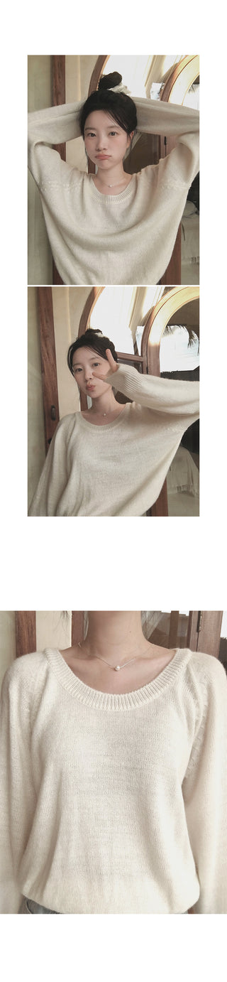 U-neck pastel knit