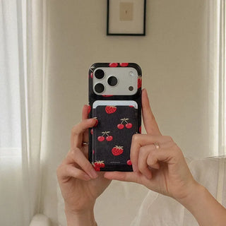 Soft Berry Knit MagSafe Hard Phone Case for iPhone 17 Pro