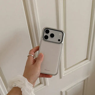 Milk Blossom iPhone 18 Pro Galaxy MagSafe Silver Bumper Case