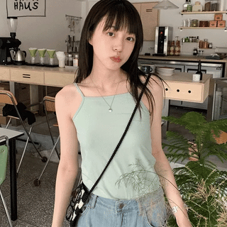Baduro Tension Two-Way Straight Sleeveless Top