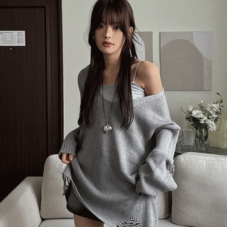 Autumn Damaged Long Oversized Knit