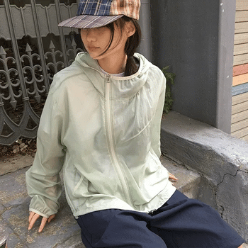 Kiryu Cutout Hooded Windbreaker