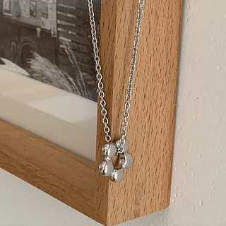 Fuco Silver Flower Necklace