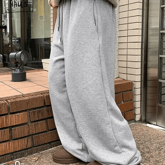 Moynat Fleece-Lined String Elastic Jogger Pants