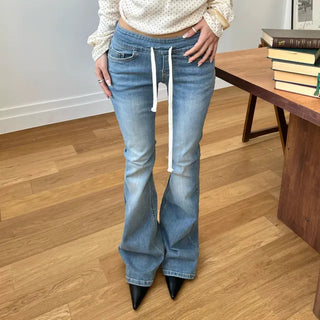 *Must-Have* BUCKLE Cargo Bootcut Pants 2co
