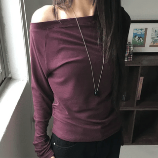 Mite Off-shoulder Long Sleeve Tee
