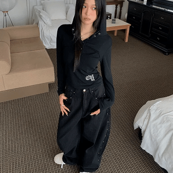 Lettering Crop Button Hoodie