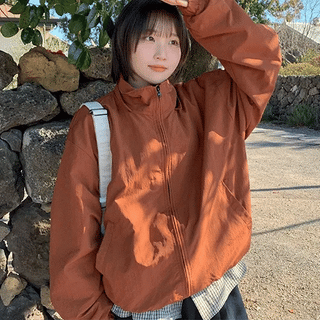 Kioki Detachable Hood Two-Way Over Wind Jumper