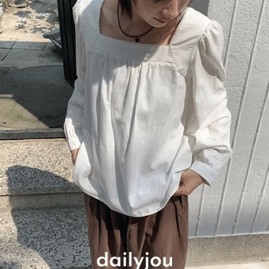 Everett Lace Shirred Square Neck Blouse