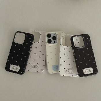 Small ribbon pattern iPhone 16 Pro hard case
